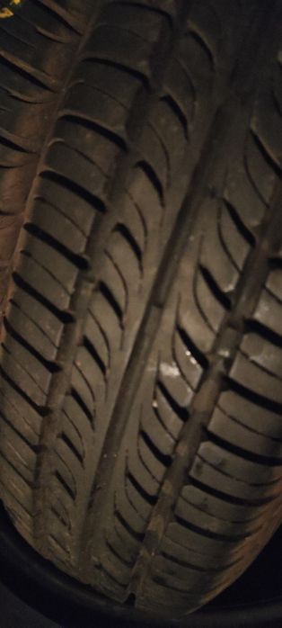 Pneus 155 r 12 semi novos