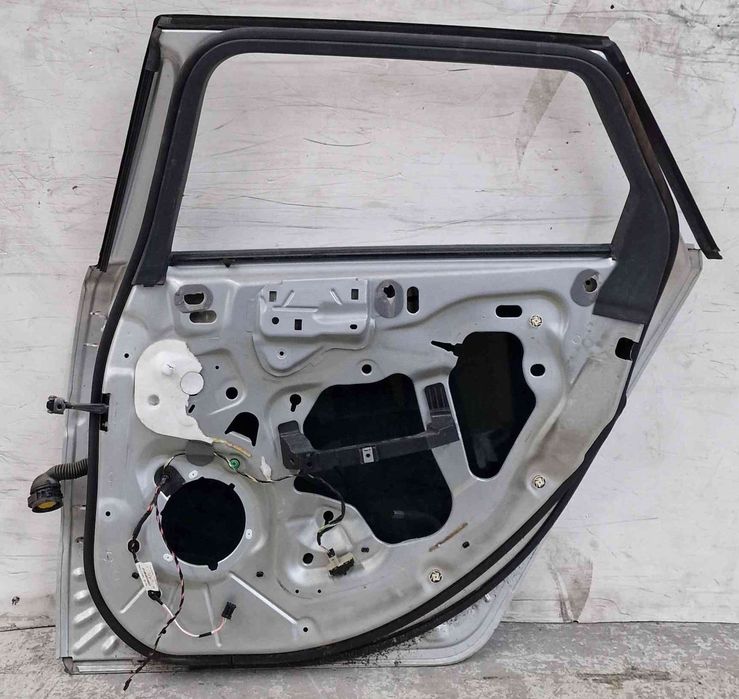 Porta Trás Direita - PEUGEOT 508 SW I