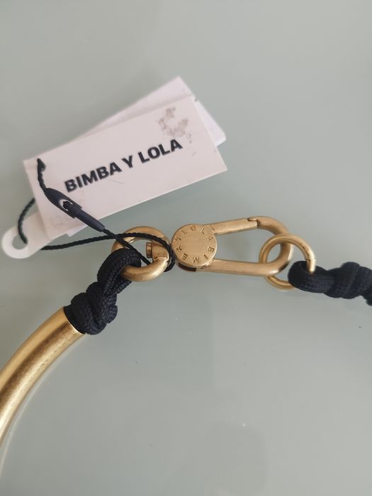 lindo colar Bimba Y Lola nunca usado