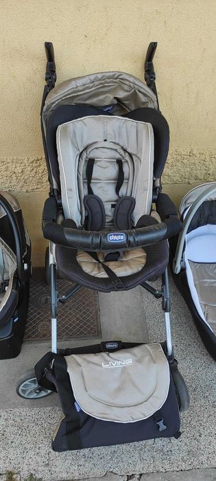 Carrinho de bebé Chicco + alcofa + ovo + saco