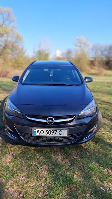 Opel Astra J Sports Tourer 1.7 CDTI
