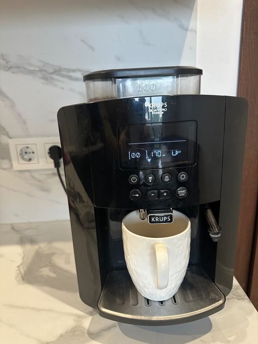 Автоматична Кавомашина KRUPS ARABICA EA817010