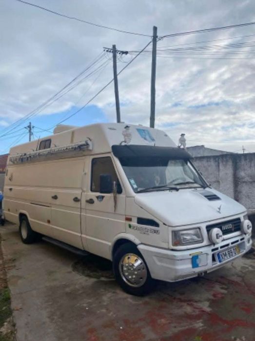 Carrinha Iveco 35.12 campingcar