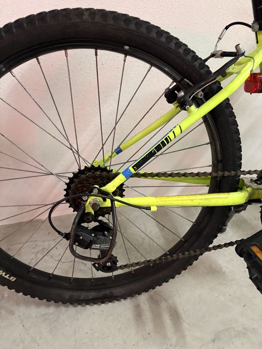 Bicicleta Rockrider roda 24