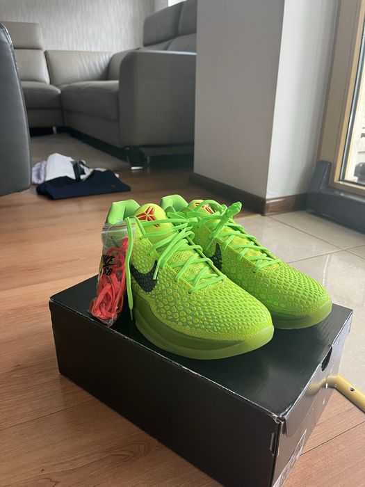 Nike kobe 6 grinch
