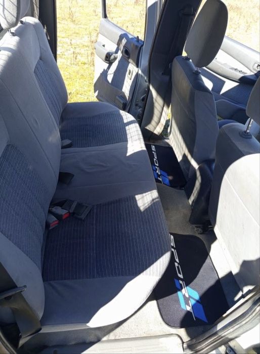 Vendo Mazda b2500