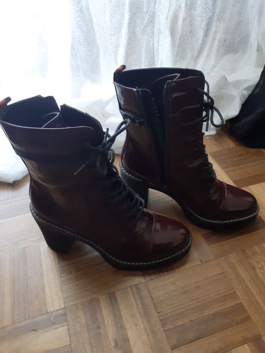Botas bordeaux altas