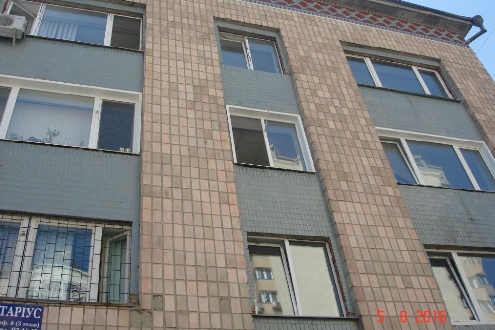 ЕКСКЛЮЗИВ! Продаж бізнес-центру у центрі міста, по вул. Шевченка