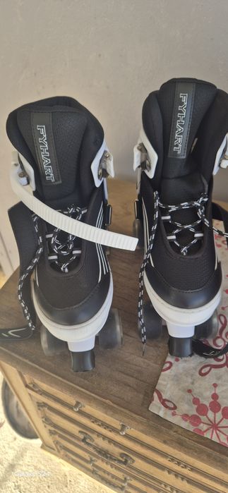 Patins FYHART (patins de 4 rodas / quad ajustáveis para crianças/iniciantes com rodas luminosas LED).
