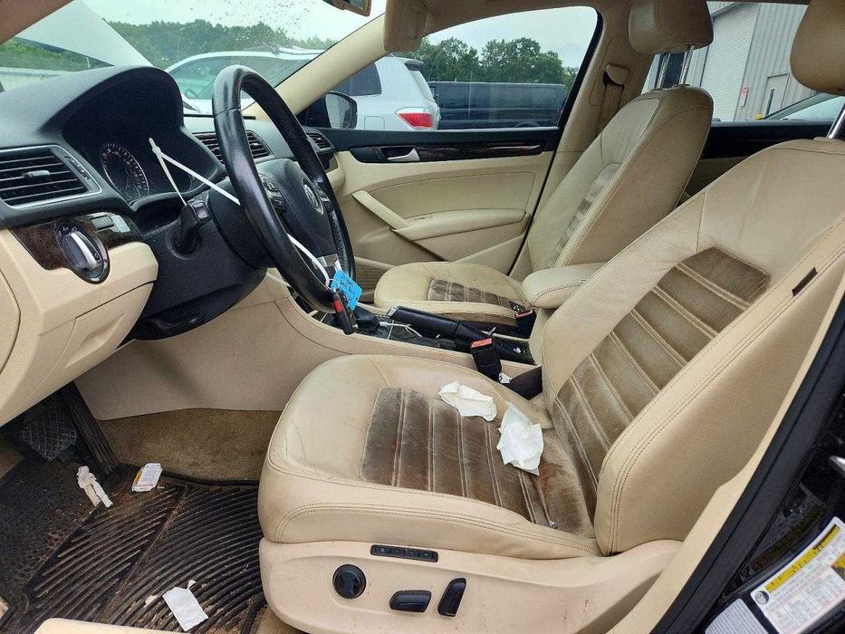 2015 Volkswagen PASSAT SEL