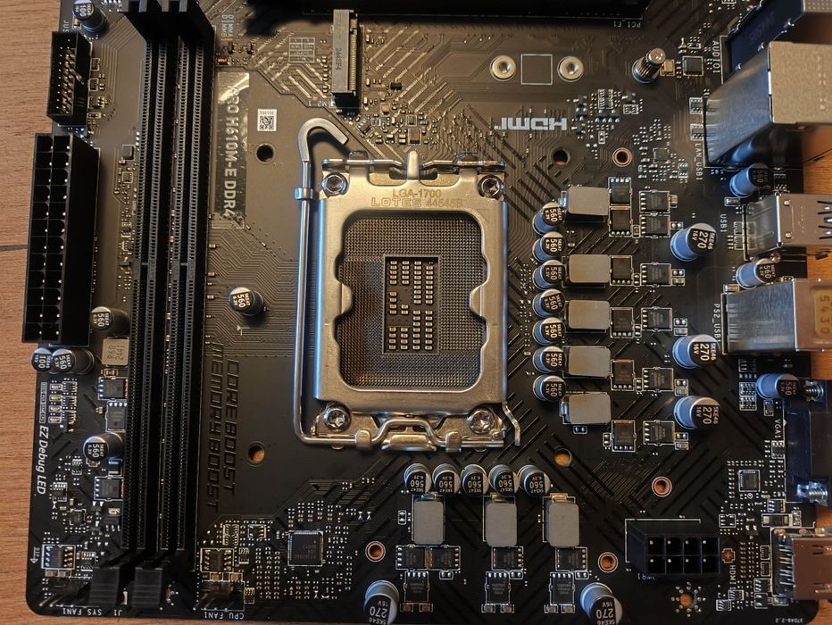 msi pro h610m-e ddr4 lga1700 po zwrocie komplet gwarancja 1 m-c