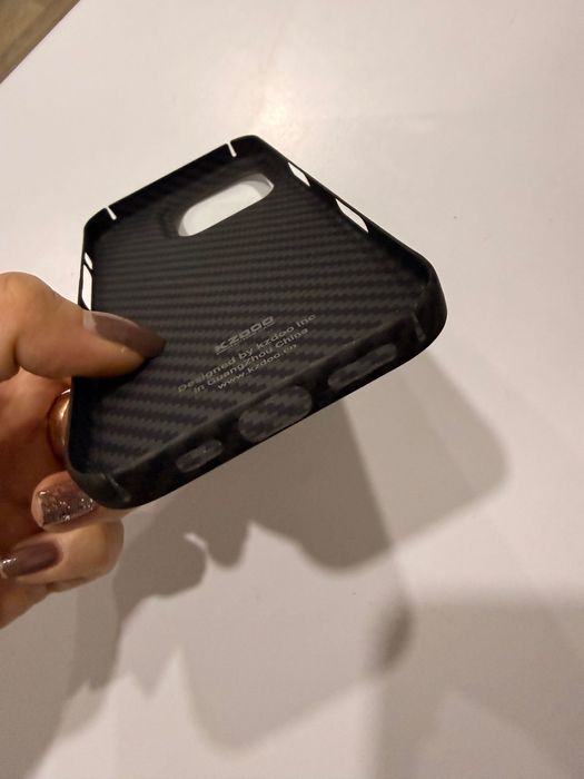 Чехол кевларовый на IPhone 16 pro