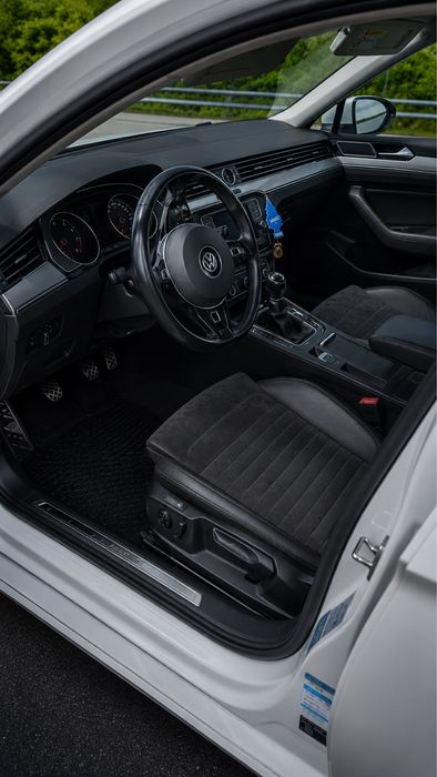 Passat B8 2.0 TDi  150km 2017 Highline  variant