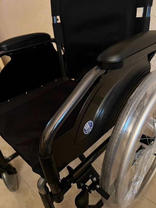 Cadeira de Rodas Vermeiren T101 - NOVA/SELADA