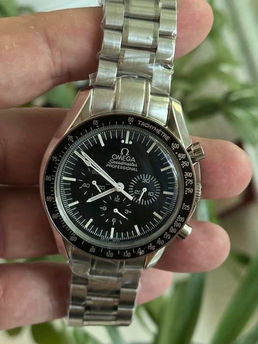 Механические часы omega