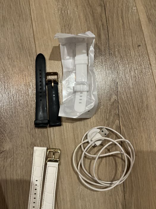 Zegarek smartwatche damski MKT5068