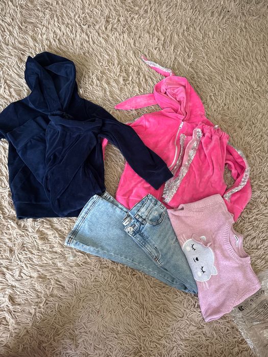 Набір одягу для дівчинки 118-125щріст