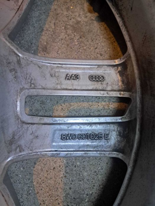 Pneus e jantes audi A4