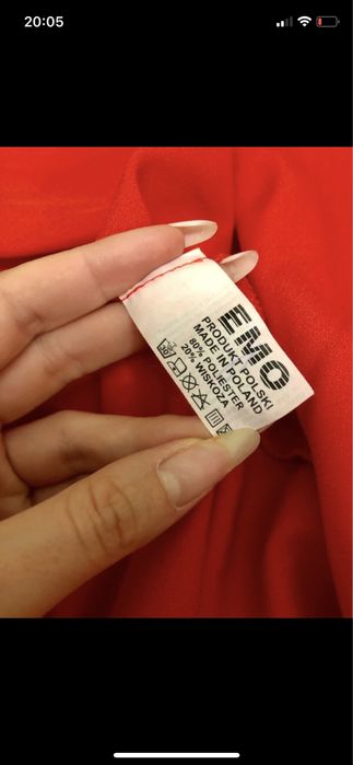 Asymetryczna czerwona długa (maxi) sukienka Emo 36