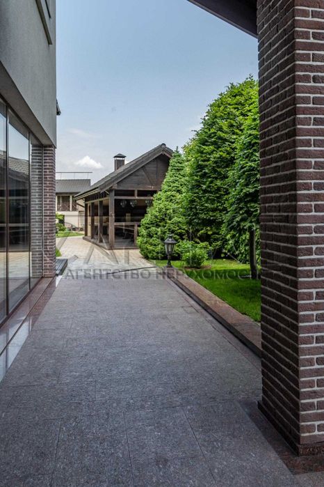 Продажа дома с ремонтом 1200м2 Софиевская Борщаговка Вишневое Крюковщи