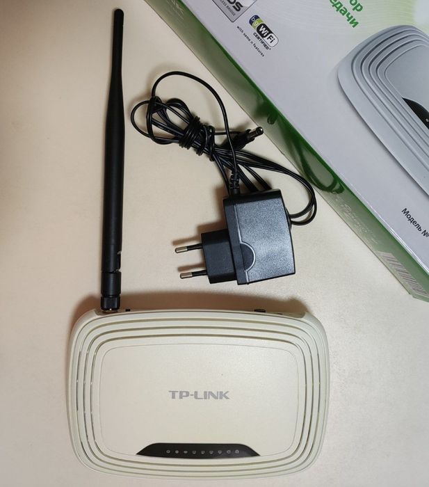 Роутер TP-link модель TL-WR741ND