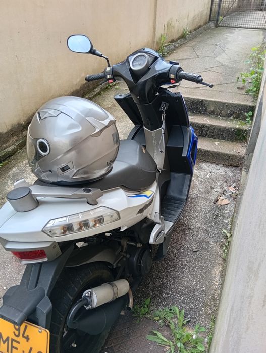 Keaway 50cc 2 t em perfeito estado de mecânica