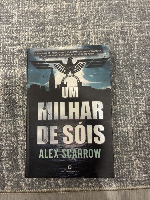 Um Milhar de Sóis