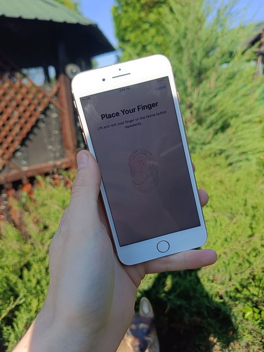 Apple iPhone 8 plus 64gb neverlook