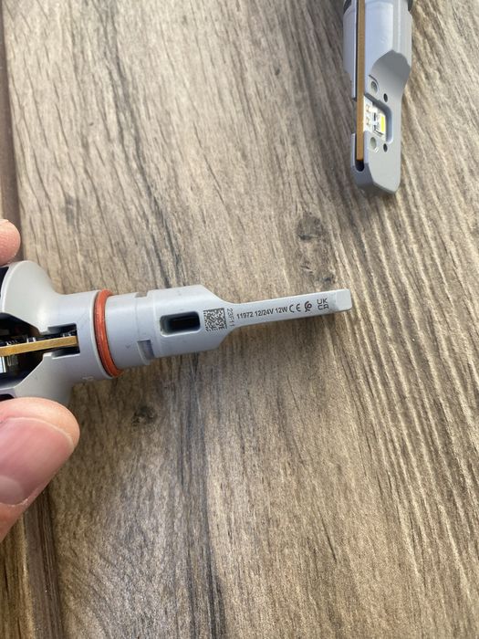 Led лампа Philips H7