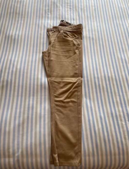 Calças bejes Massimo Dutti