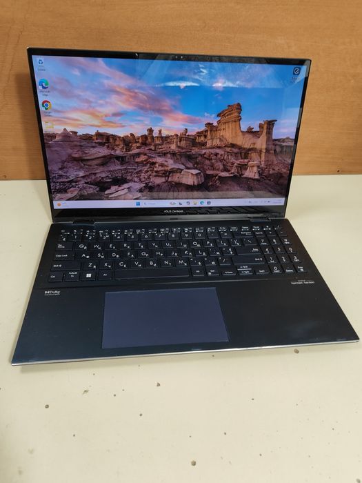 15 asus ZenBook q539zi7, 12700h, 16 gb, 512 gb ssd, Video Intel Arc a370m 4gb