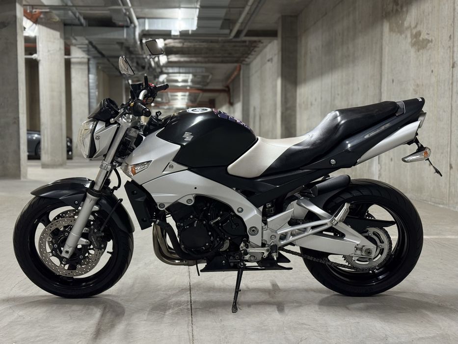 Мотоцикл Suzuki GSR600