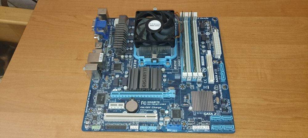 Комплект материнской платы GIGABYTE