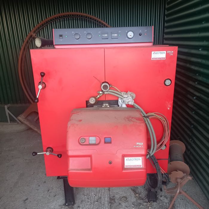 Caldeira roca a gasoleo CPA250