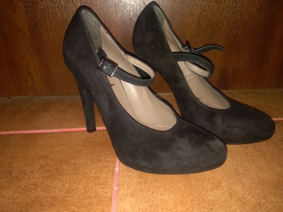 Buty Bata r. 38