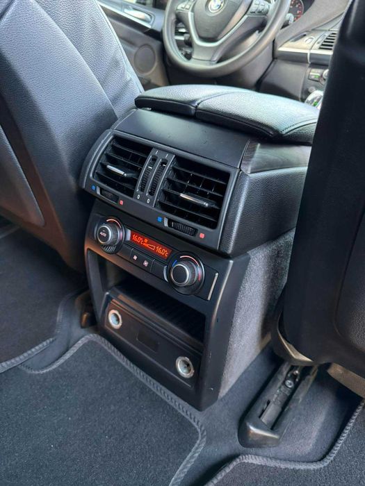 Продам БМВ Х5 Е70