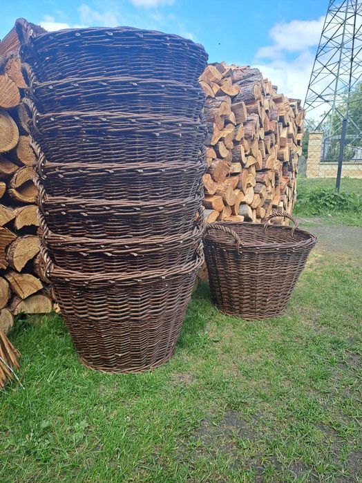 Wiklinowe kosze gospodarcze