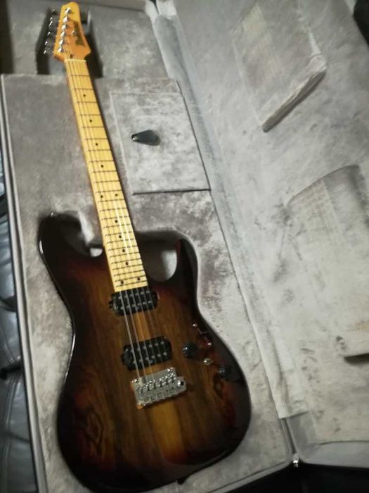 Guitarra Ibanewz Premium AZ242BC ,