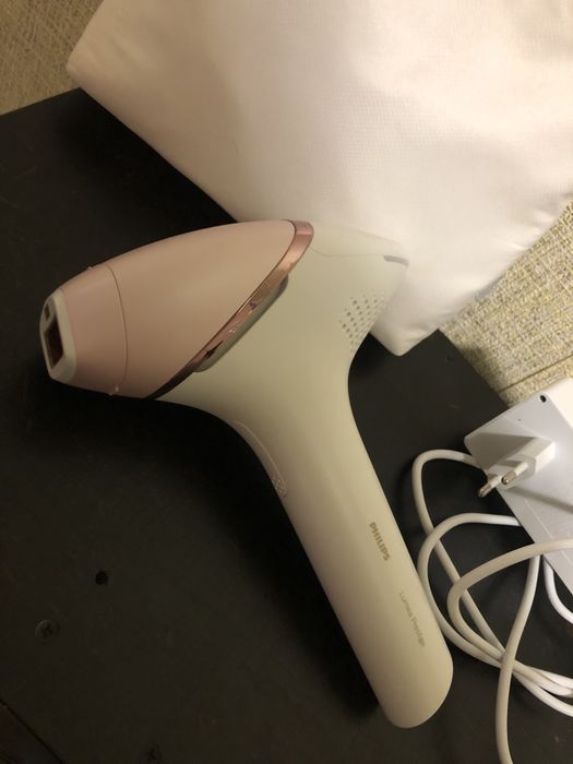 Фотоэпилятор Philips ( отличное состояние)