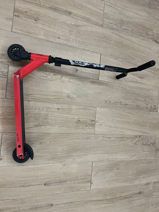 Hulajnoga oxelo czerwona