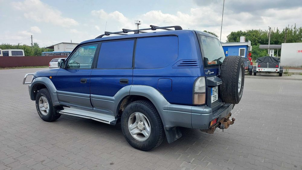 Toyota Land Cruiser Prado 90, 2001 року 3.0 дизель