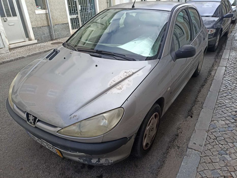 Peugeot 206 confortline 1.1 gasolina