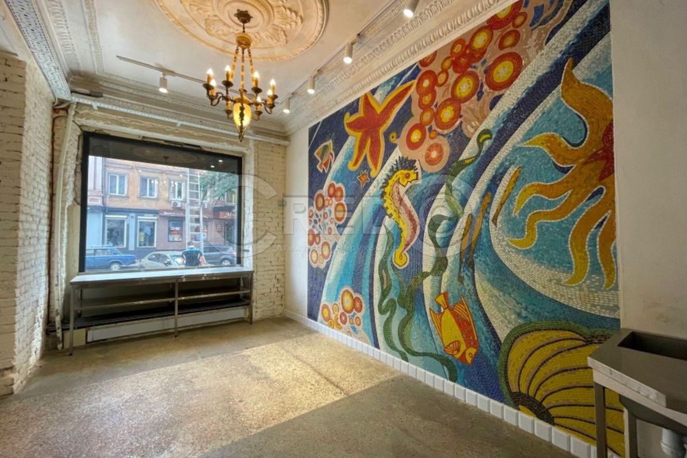 Продаж приміщення центр міста вул. Комерційна