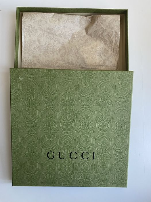 Коробки Bottega Venetta, Louis Vuiton,Gucci