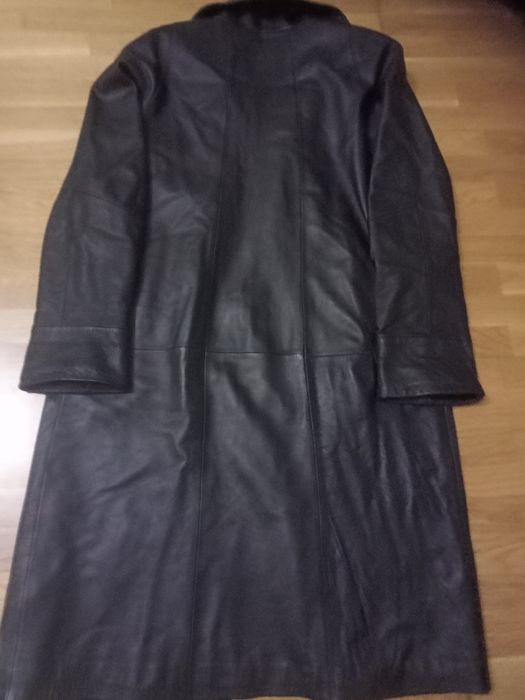 Женская кожаная куртка