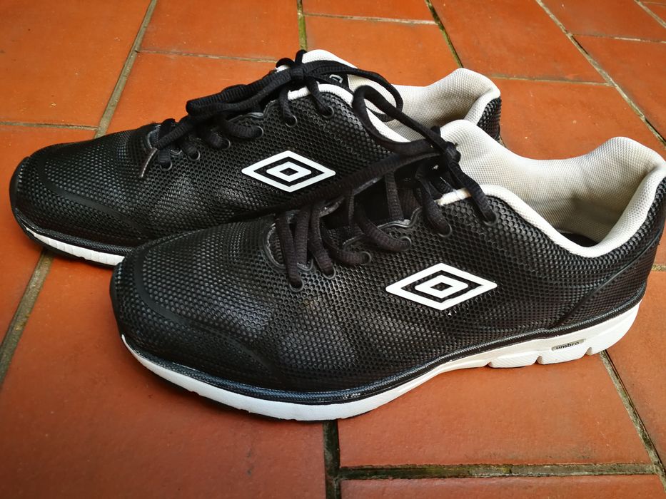 Buty damskie sportowe Umbro, rozmiar 39