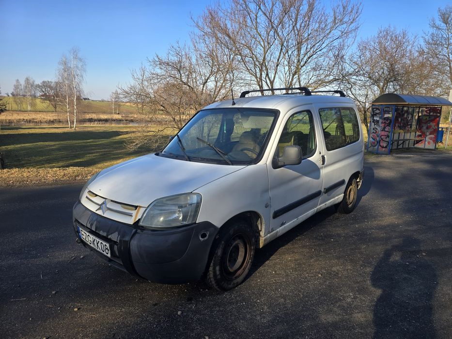 Citroen berlingo 5 osobowy 1.9 diesel 2004 rok możliwa zamiana
