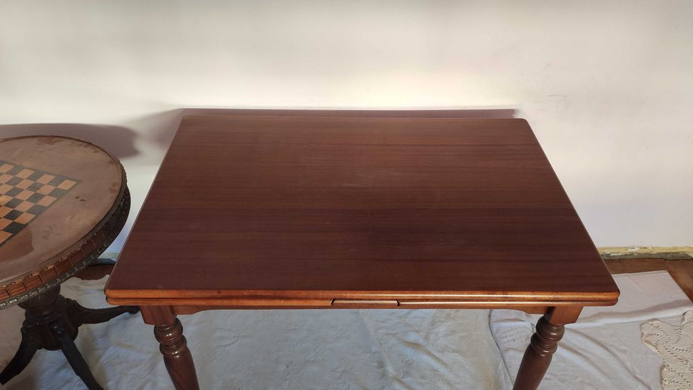 Mesa de Jantar extensível - Madeira Maçica