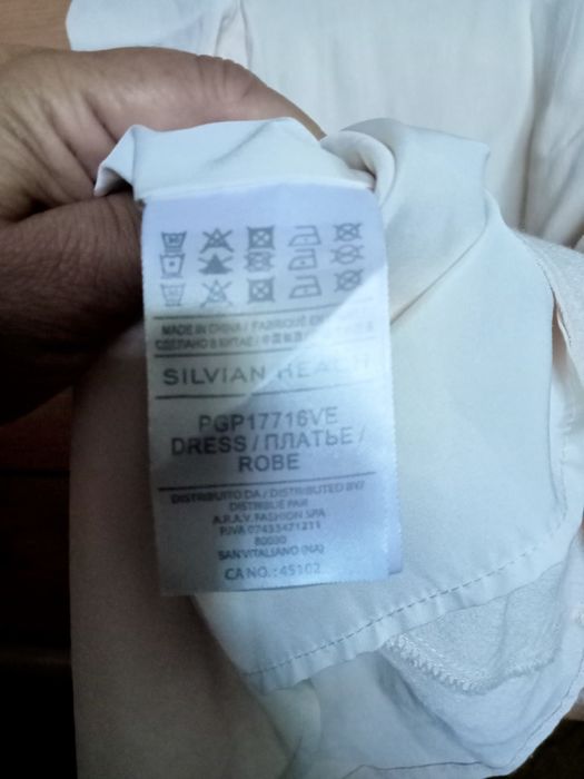 Sukienka Silvian Heach S