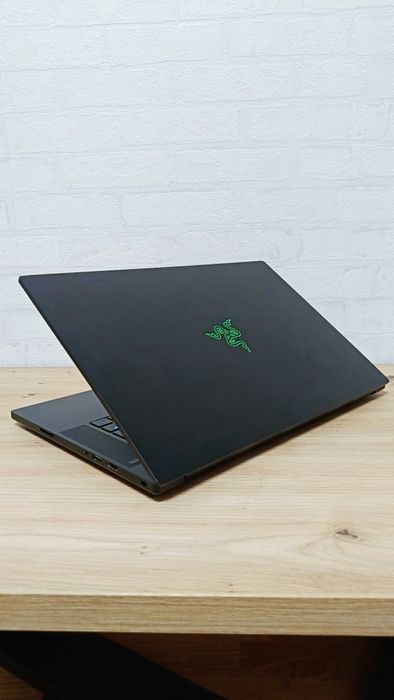 Игровой RAZER GTX 1650 / i5-9300H